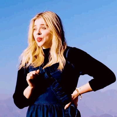 chloe moretz fake gif|chloe grace moretz Memes & GIFs .